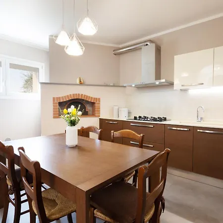 Apartamento Casa Il Gelsomino With Swimming Pool